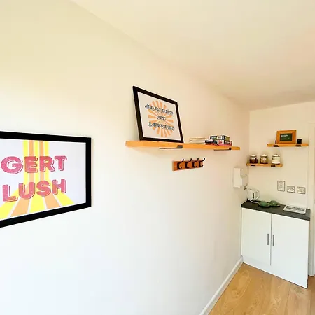 Carmen Ecopod Treehouse In The Centre *